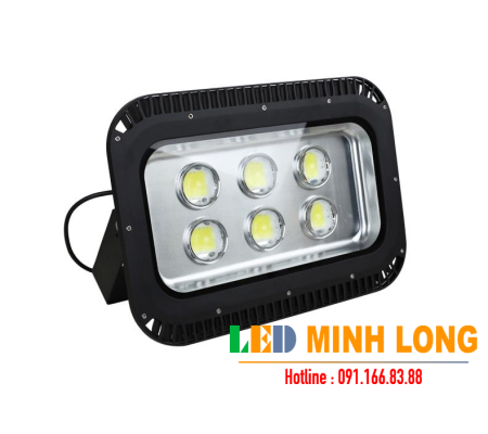 Đèn Pha Kính Lúp Cao Cấp 300w